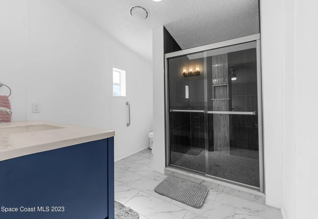 Photo of 3115 Brockett Road
