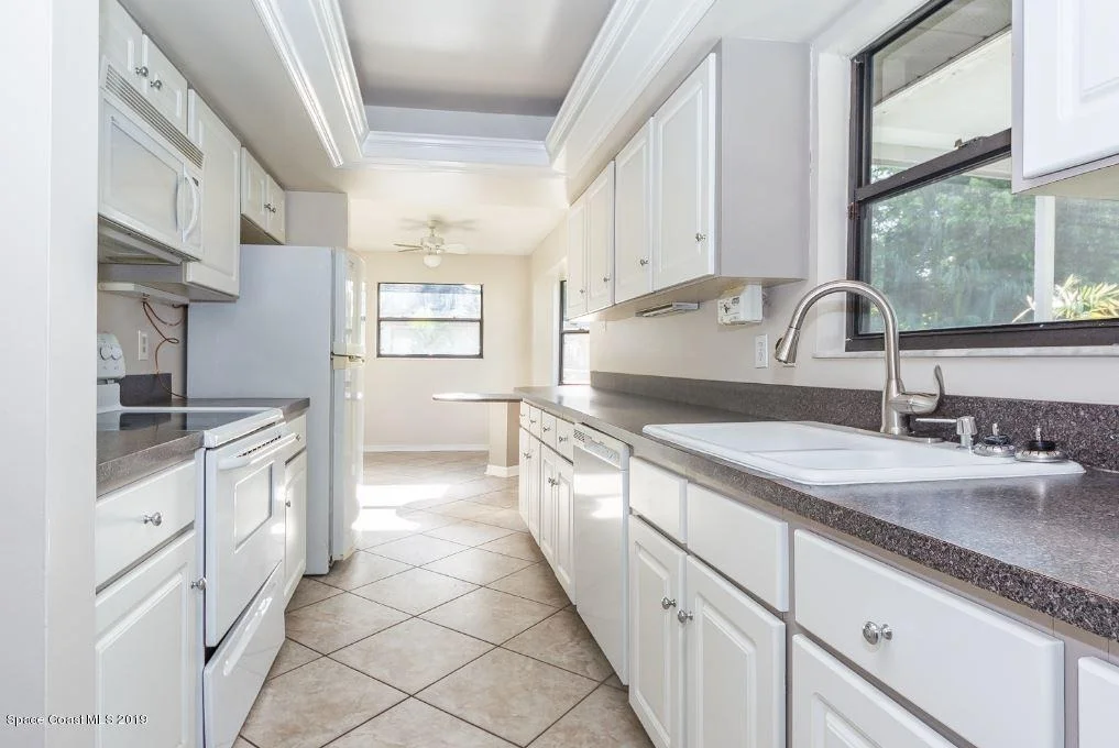 Photo of 225 Del Monte Road