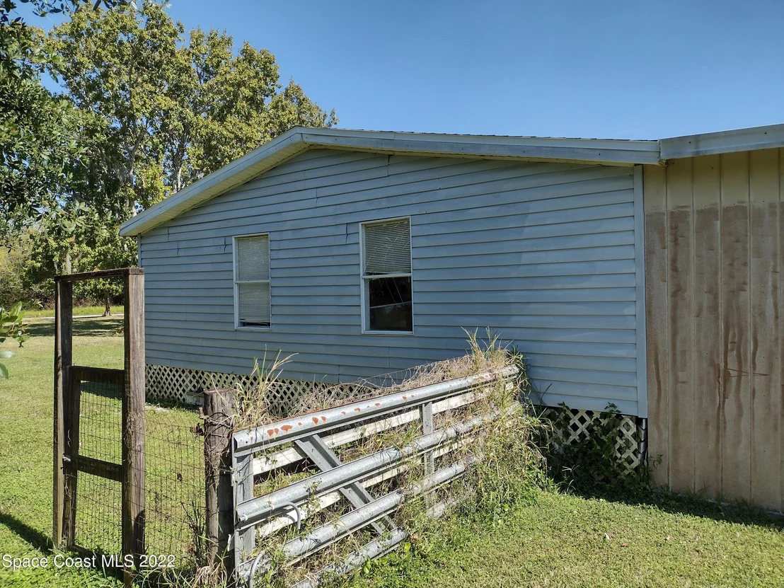 Photo of 2815 Brockett Road