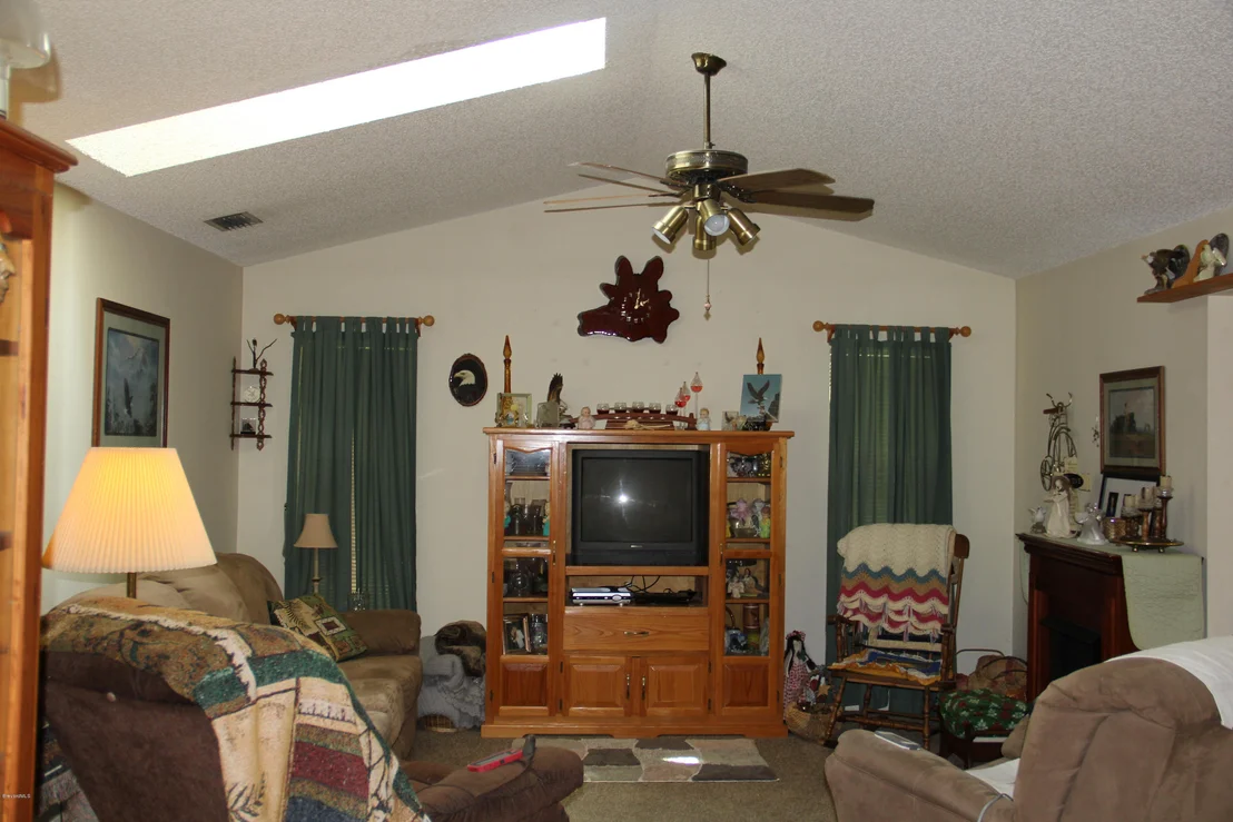 Photo of 2544 Park Place Boulevard