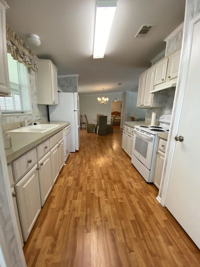 Photo of 5483 Bannock Street