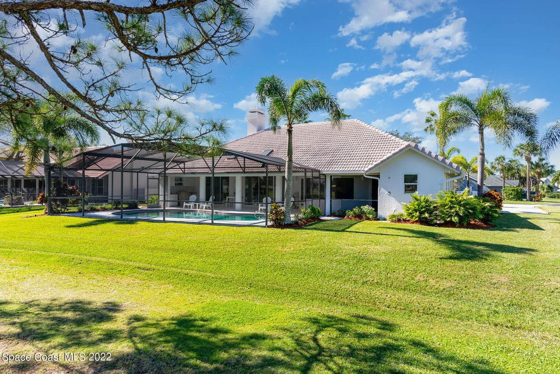 Photo of 697 Spring Lake Drive
