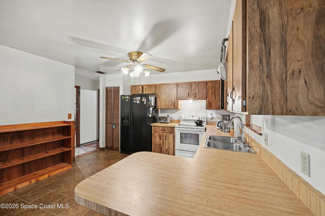 Photo of 5410 Holden Road
