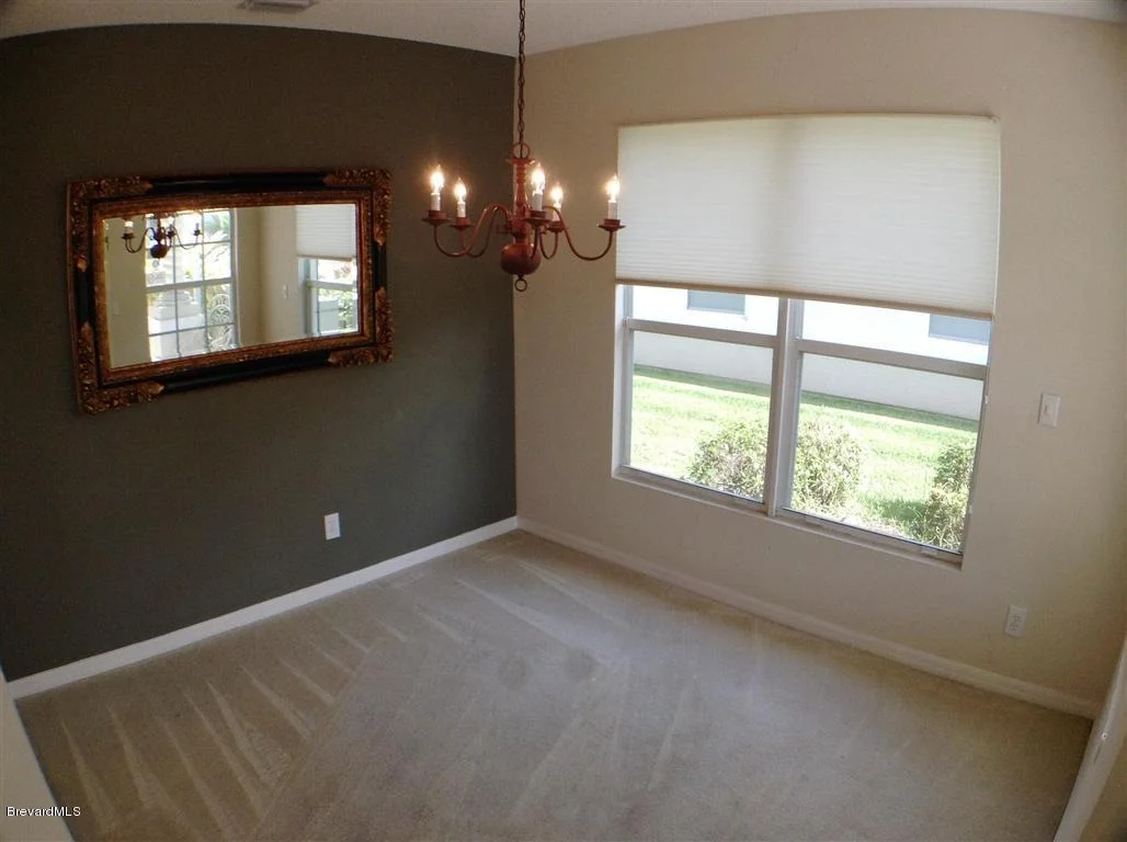 Photo of 989 Riviera Point Drive