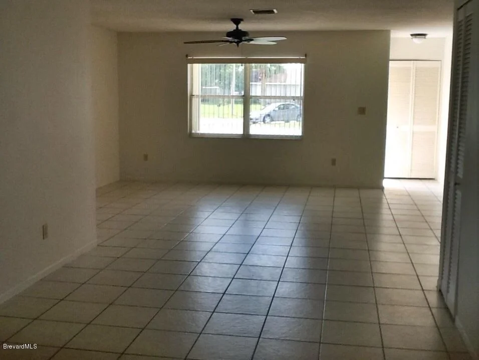 Photo of 1455 Sumac Court NE