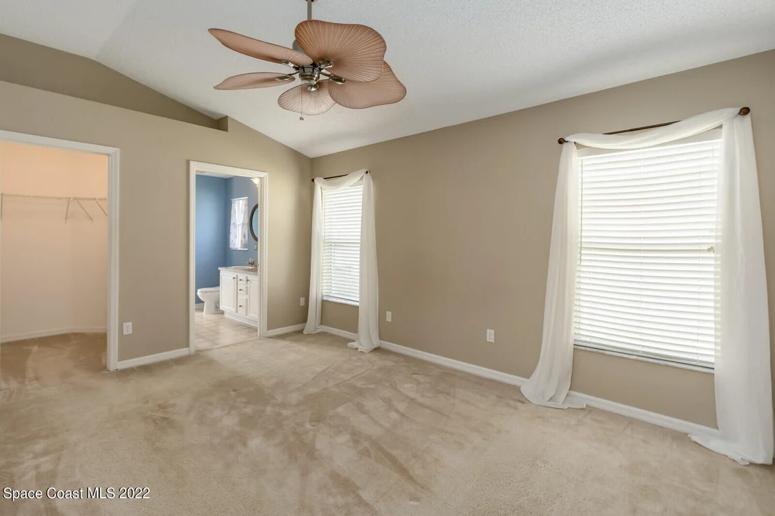 Photo of 2491 Stratford Pointe Drive
