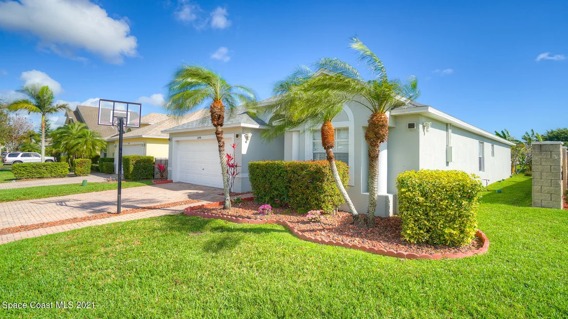 Photo of 5390 Somerville Drive