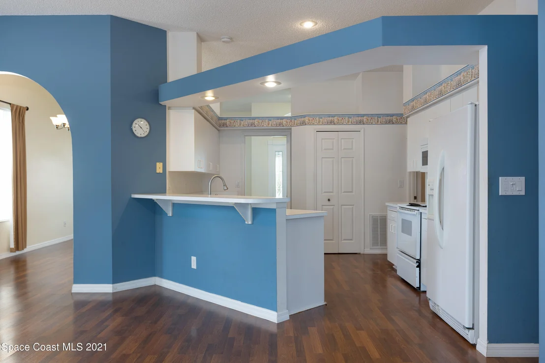 Photo of 8060 Bracken Lane
