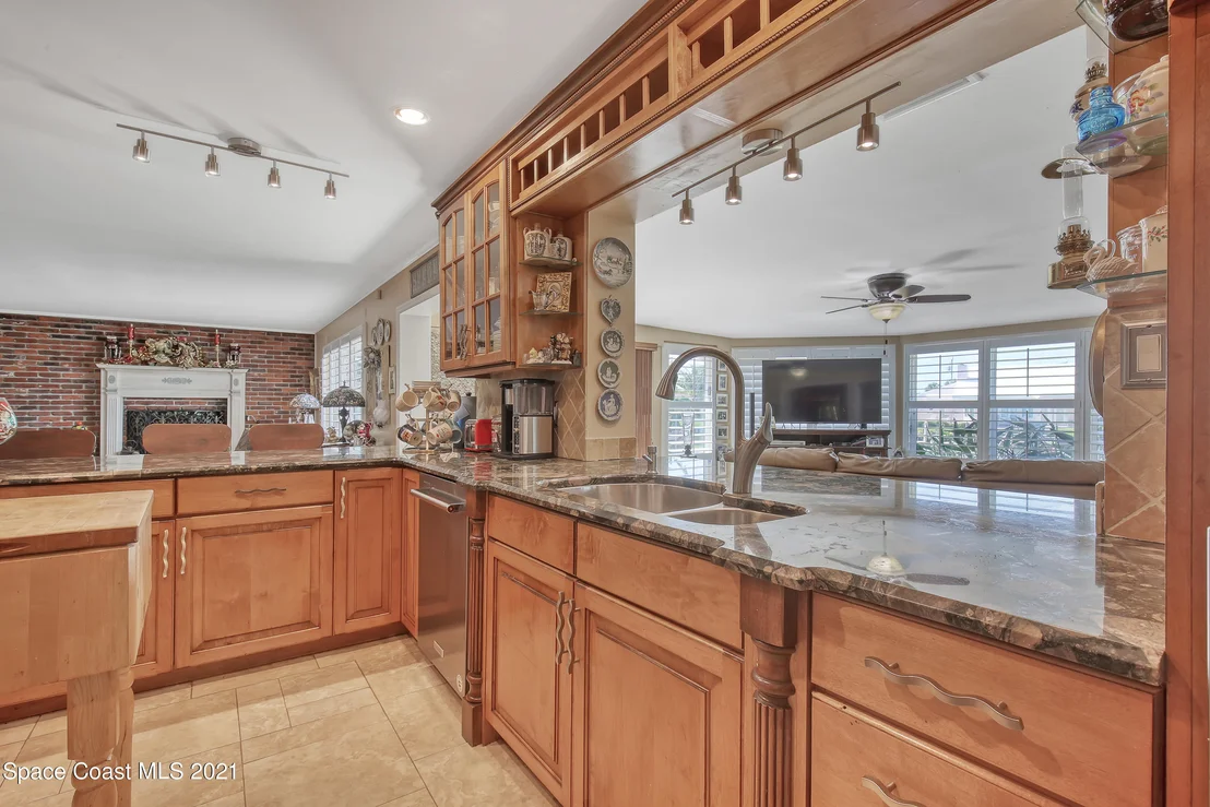 Photo of 227 Jamaica Drive