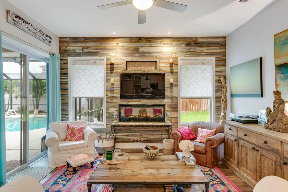 Photo of 6017 Arlington Circle