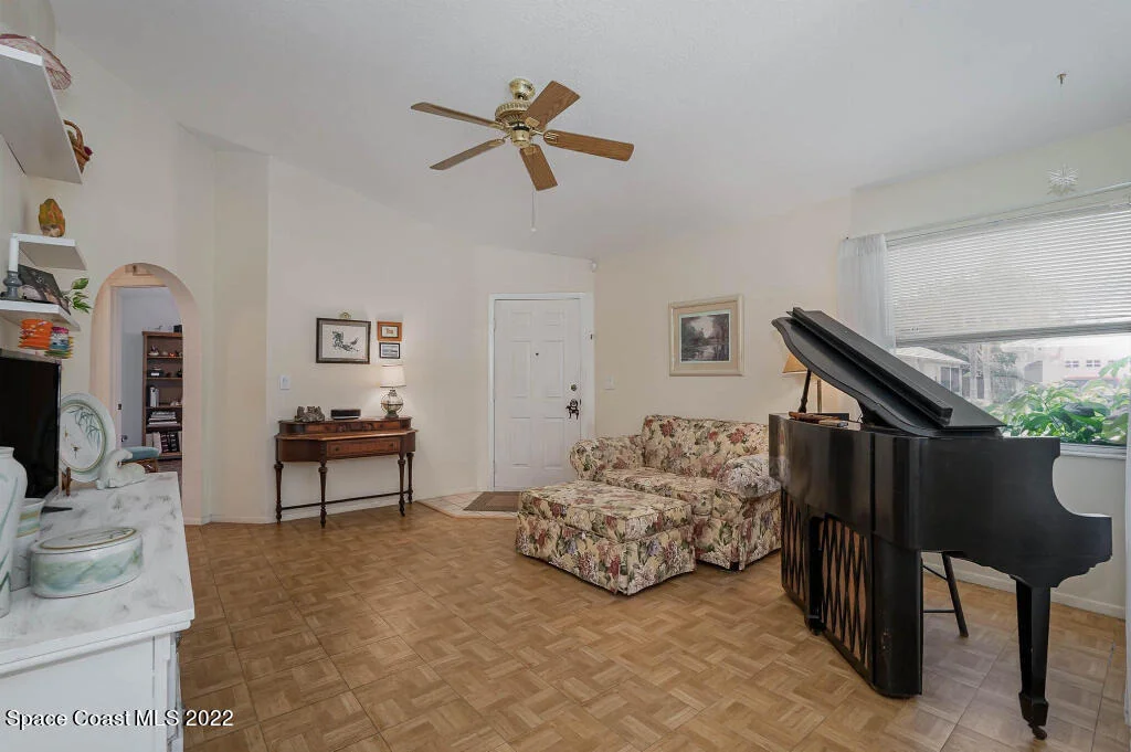 Photo of 1197 Goldenrod Circle NE
