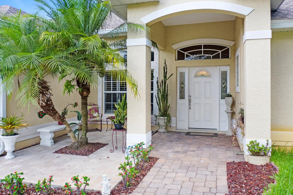 Photo of 2045 Botanica Circle