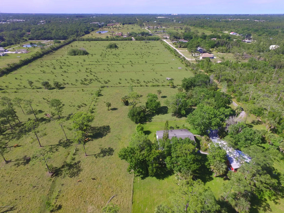 Photo of 395 Atz Road