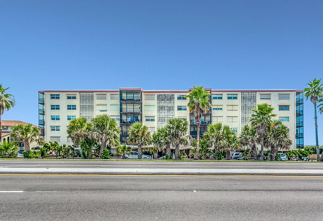Photo of Unit 310 at 205 Highway A1a