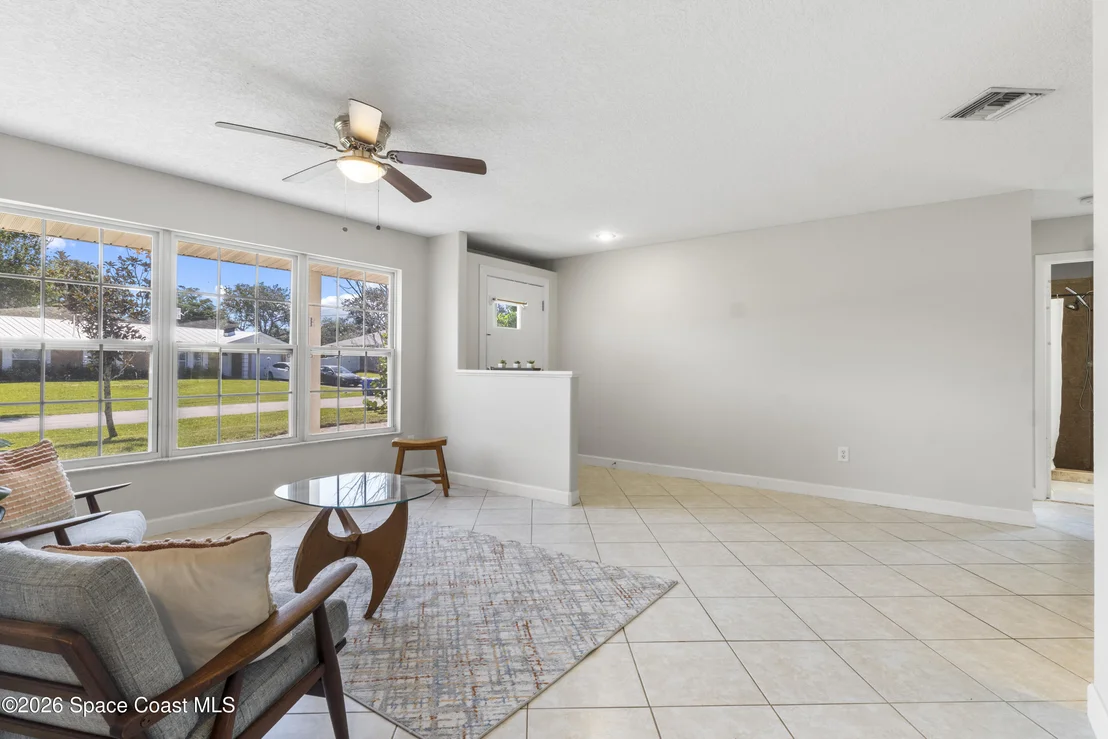 Photo of 874 Blossom Drive