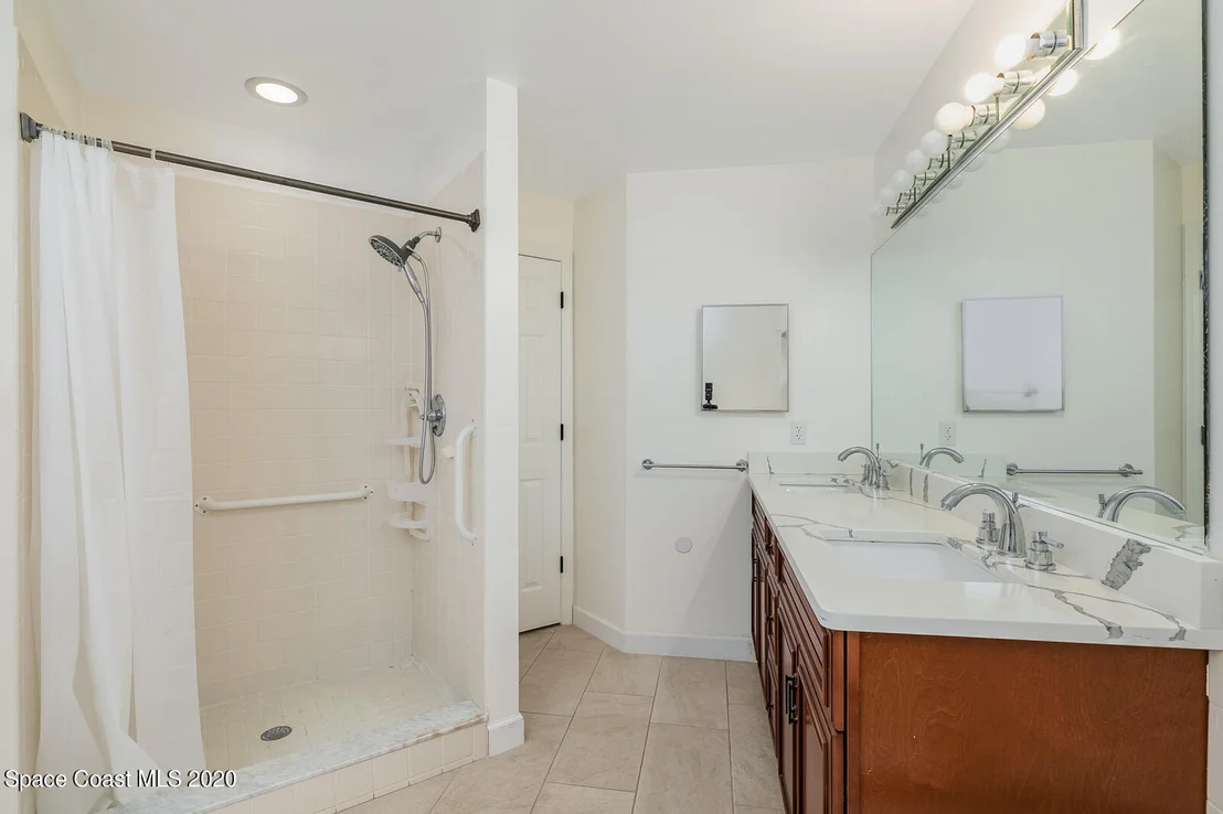 Photo of 1225 Ambra Drive