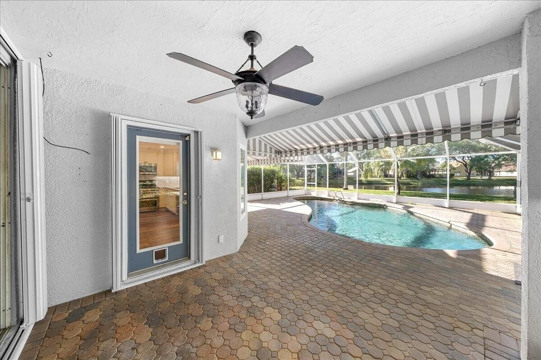 Photo of 3947 Saint Armens Circle
