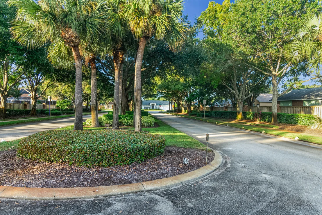 Photo of 3340 Lake View Circle