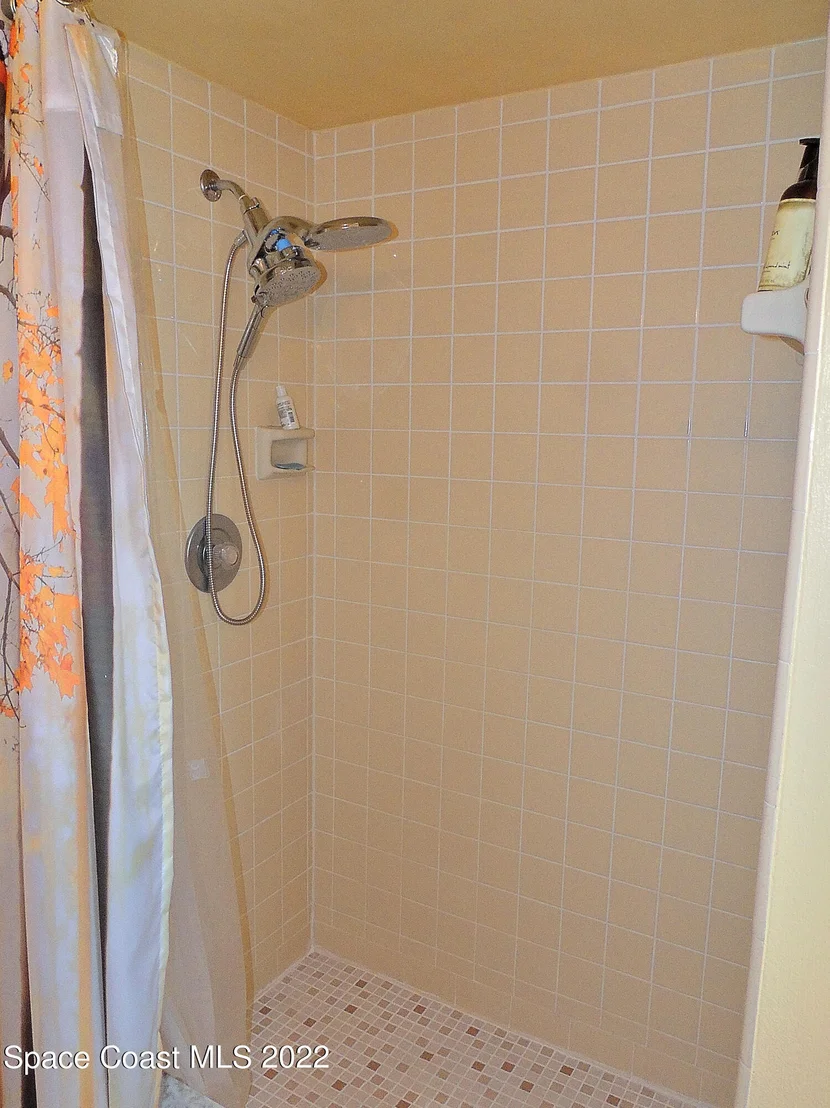 Photo of 900 Jamestown Drive