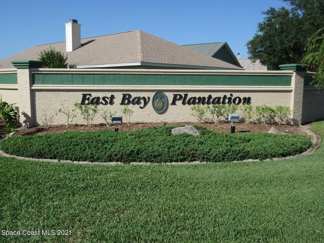 Photo of 3879 Saint Armens Circle