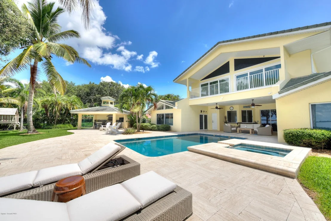 Photo of 1745 Shore View Drive