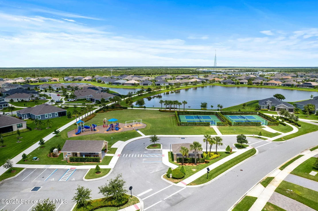 Photo of 3194 Blazing Star Drive