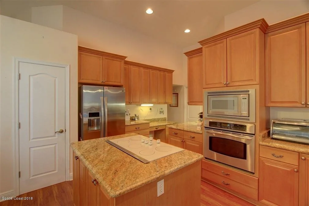 Photo of 2554 Canterbury Circle