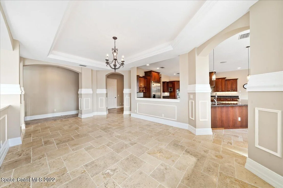 Photo of 5660 Willoughby Drive