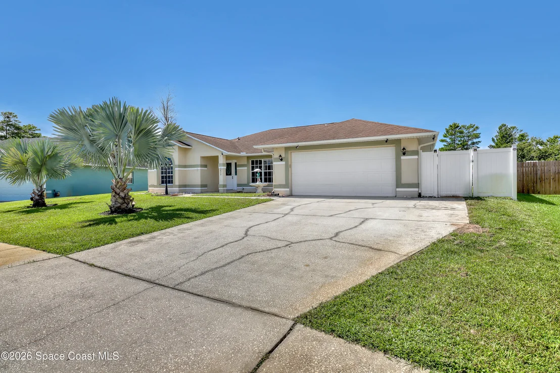 Photo of 3975 Tangle Drive