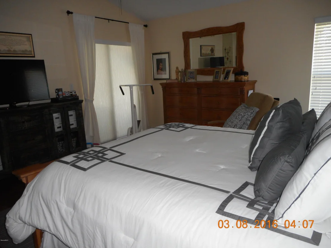 Photo of 3990 Waterford Drive