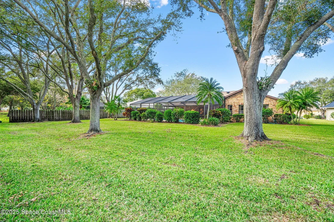 Photo of 1392 Silver Lake Drive