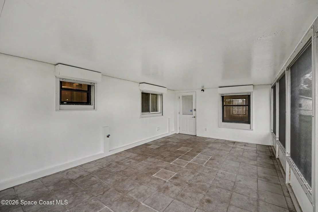 Photo of 1430 Windward Drive