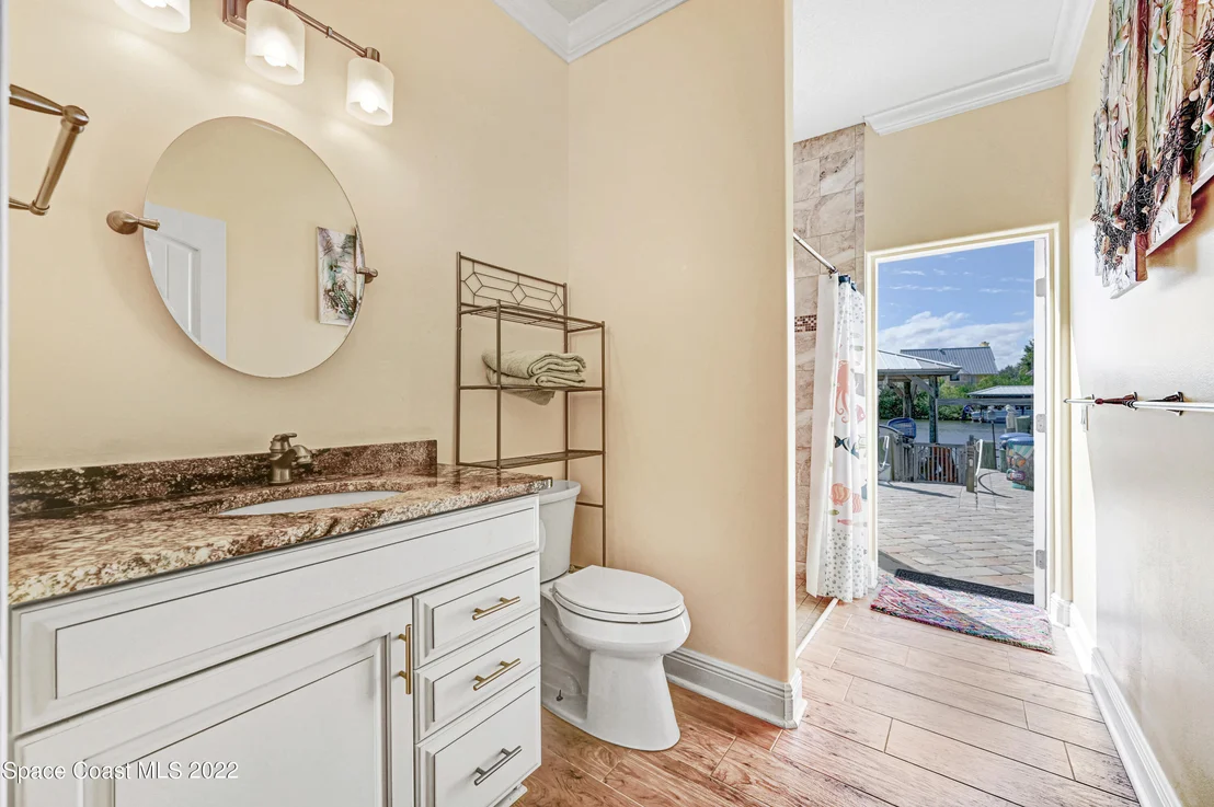 Photo of 414 Thrush Drive