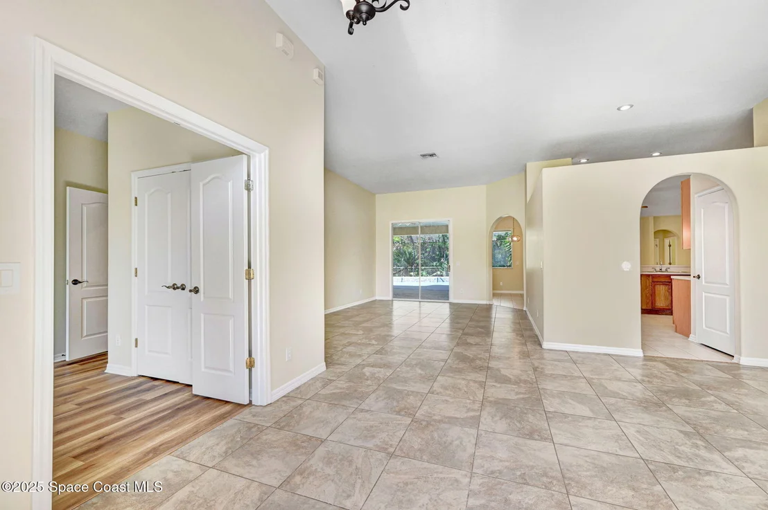 Photo of 779 Autumn Glen Drive