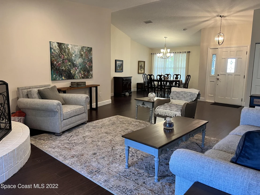 Photo of 2280 Hamlet Drive