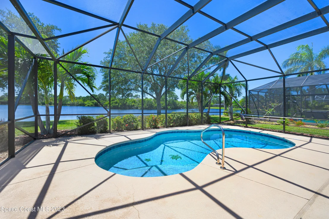 Photo of 3855 Waterford Drive