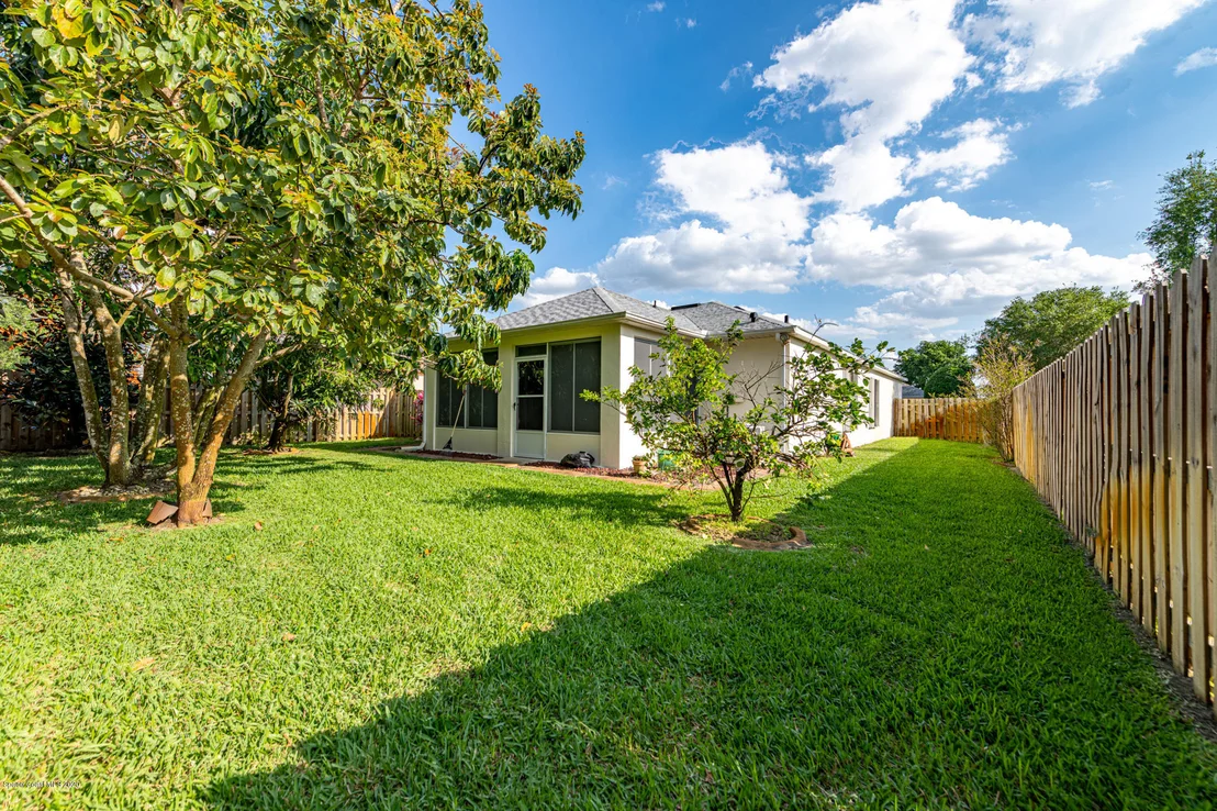 Photo of 1620 Vista Lake Circle