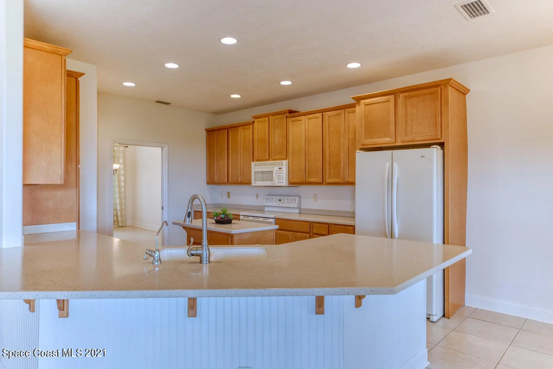 Photo of 2940 Pomello Road
