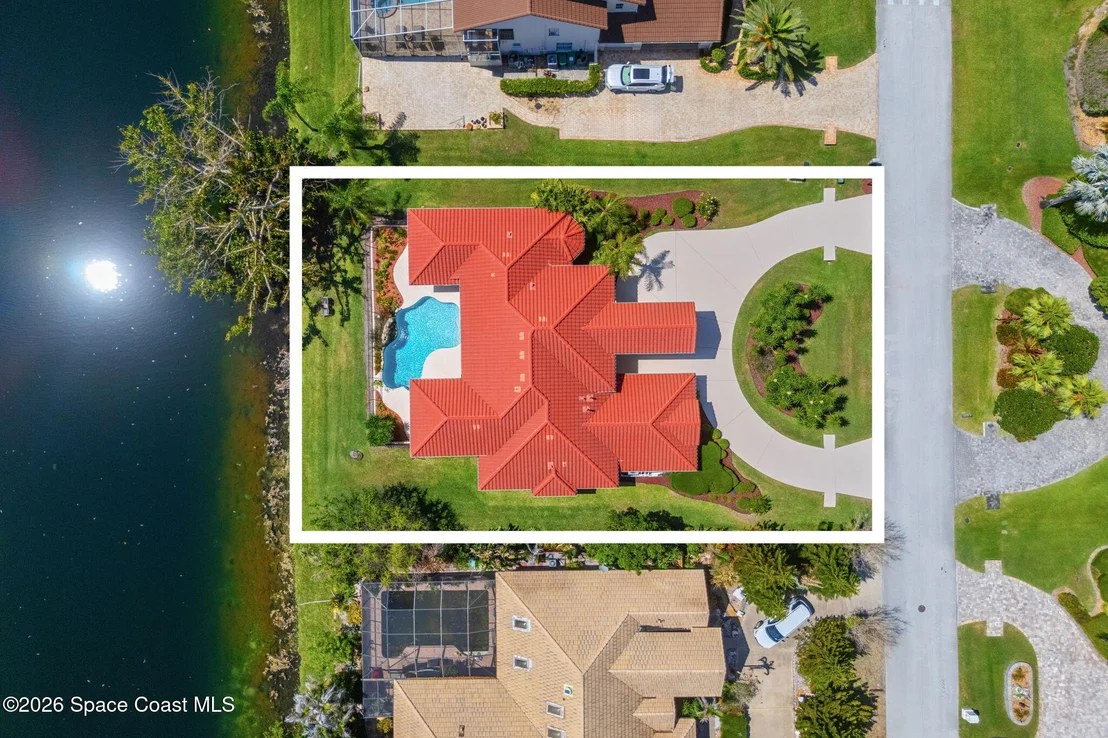 Photo of 329 Lanternback Island Drive