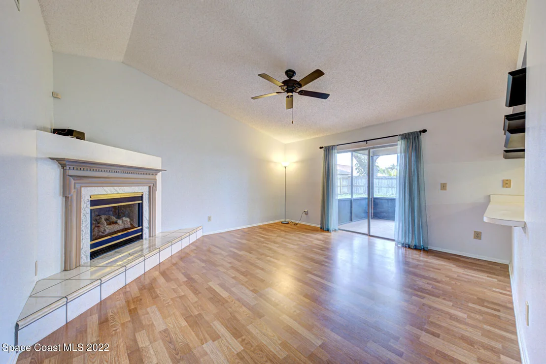 Photo of 2472 Nobility Avenue