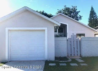 Photo of 9814 Piney Point Circle