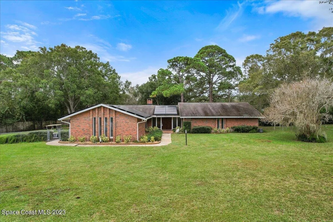 Photo of 3615 Grantline Road