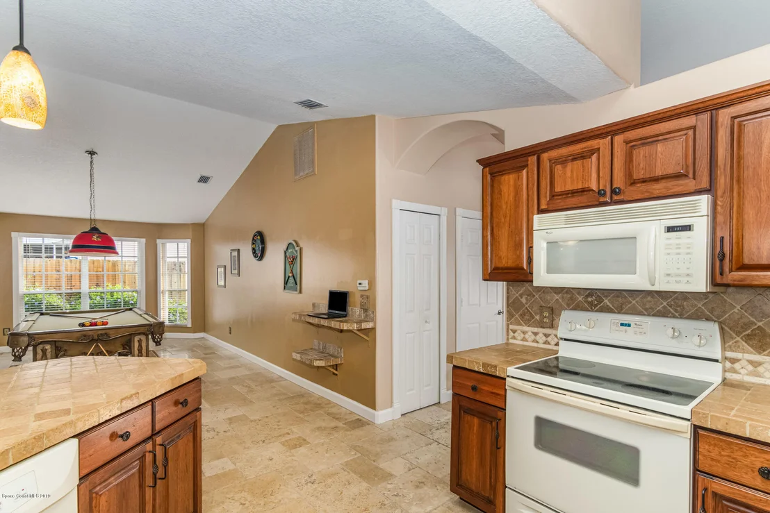 Photo of 3340 Lake View Circle