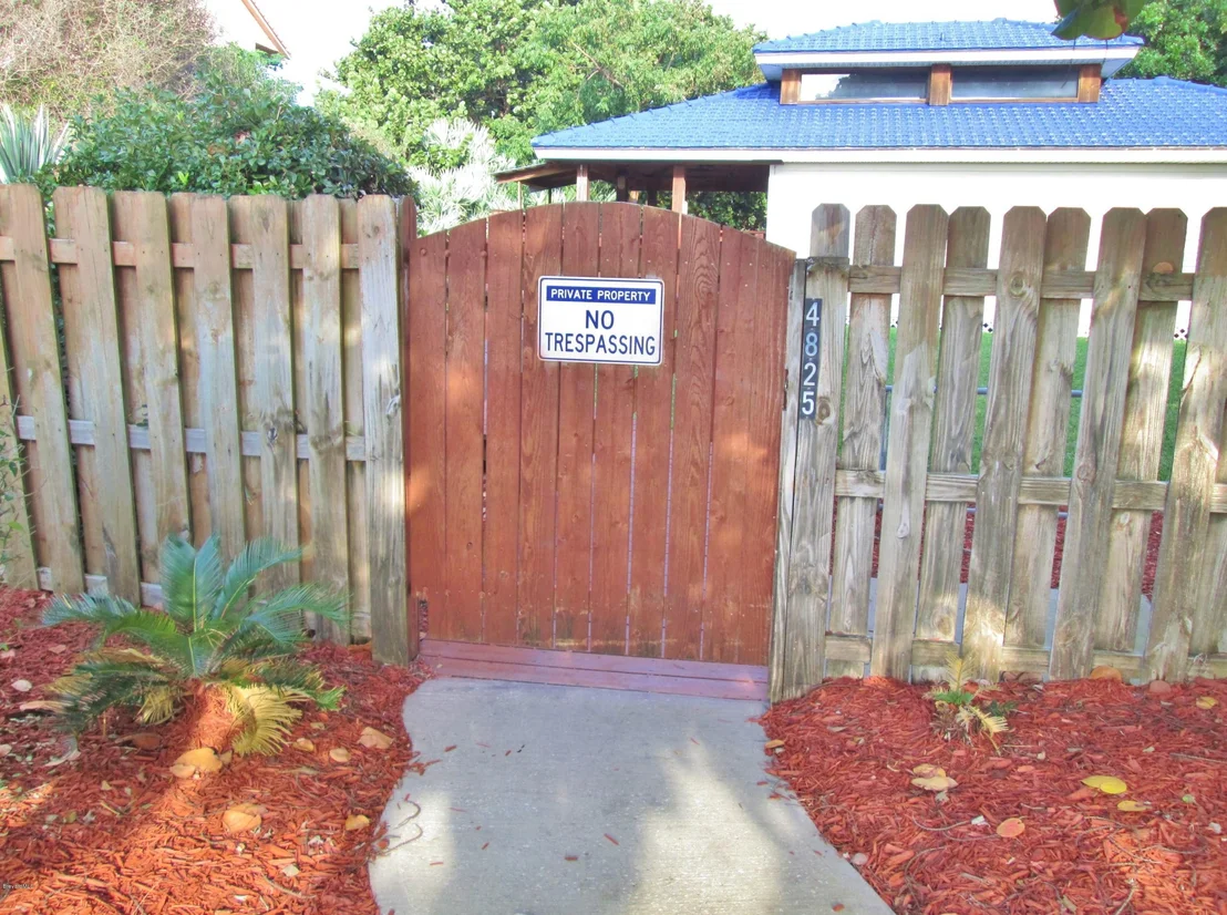 Photo of 213 Loggerhead Drive