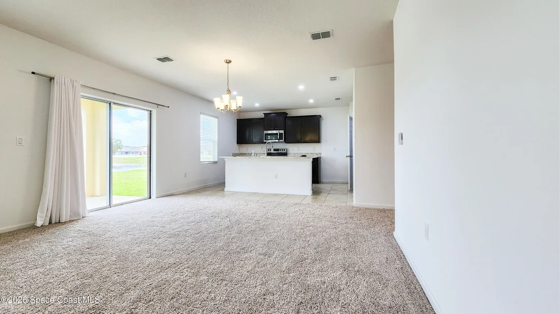 Photo of 422 Moray Drive
