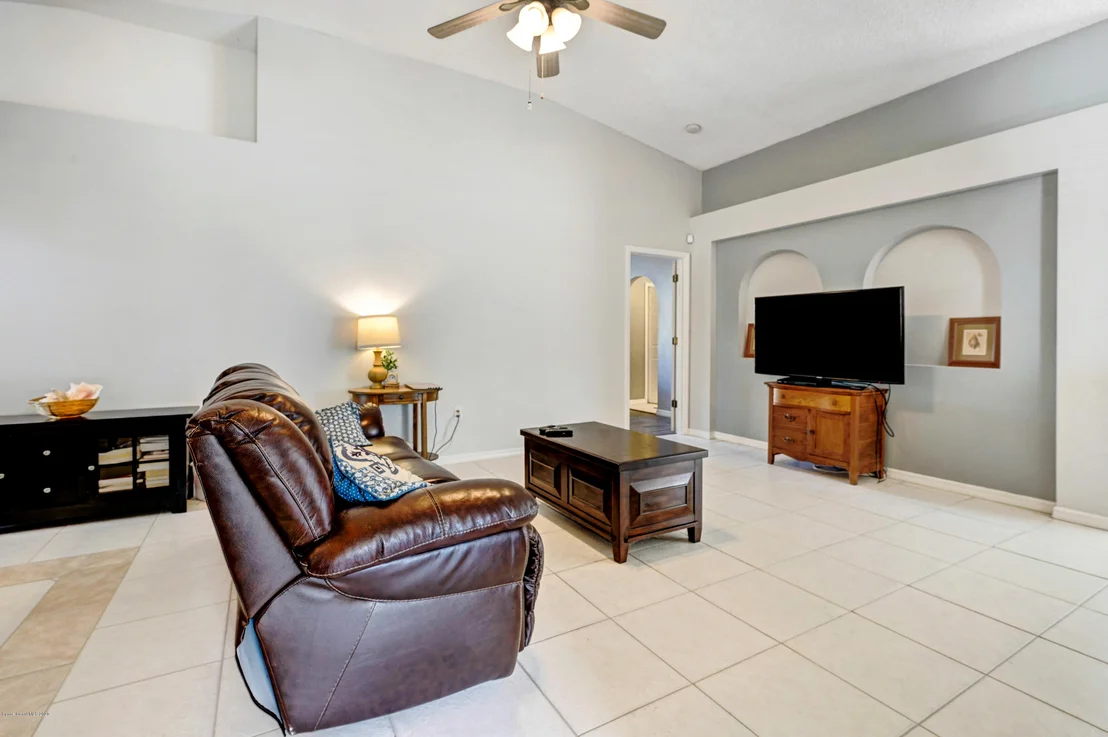 Photo of 255 Mcclain Drive