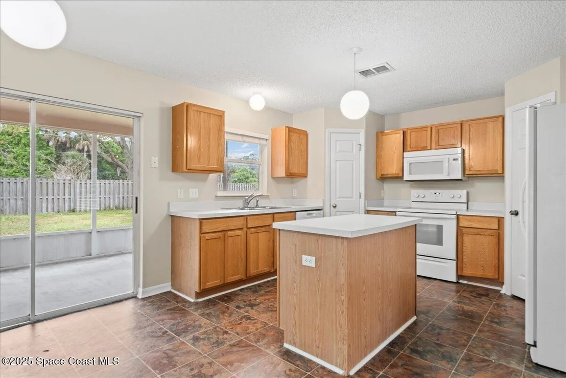 Photo of 1333 Sorento Circle