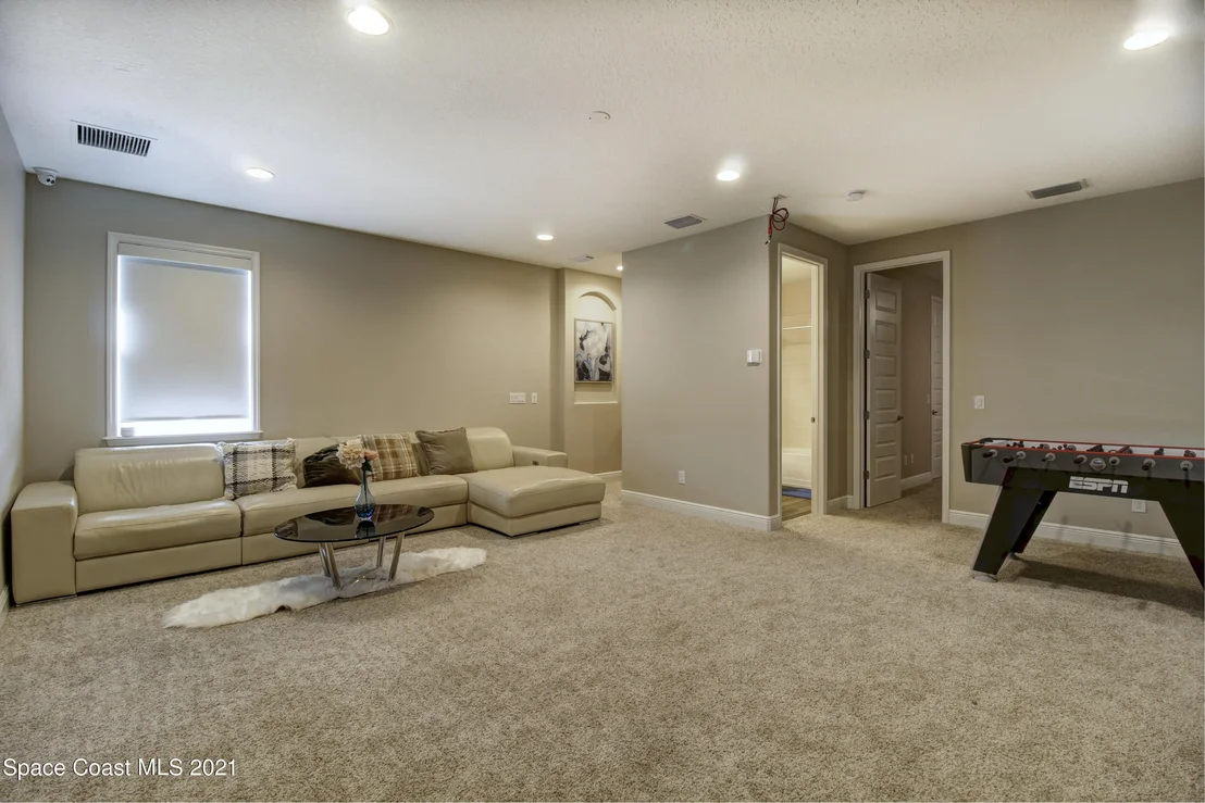 Photo of 7690 Kerrington Drive
