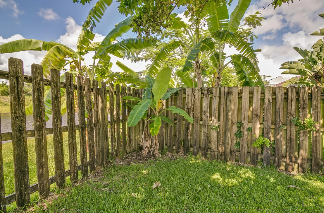 Photo of 5785 Newbury Circle