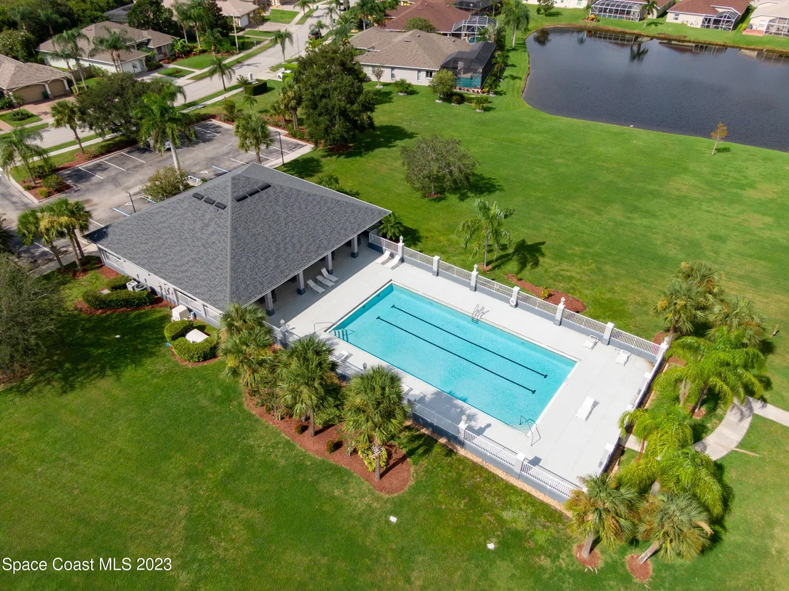 Photo of 1647 Auburn Lakes Drive